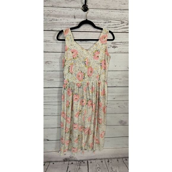 "Dancing" woman's summer dress. - Picture 1 of 7